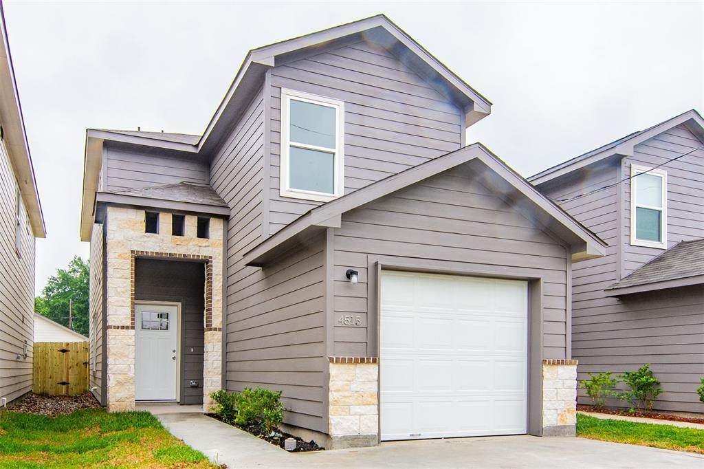 4515 Gaston Street - Photo 1