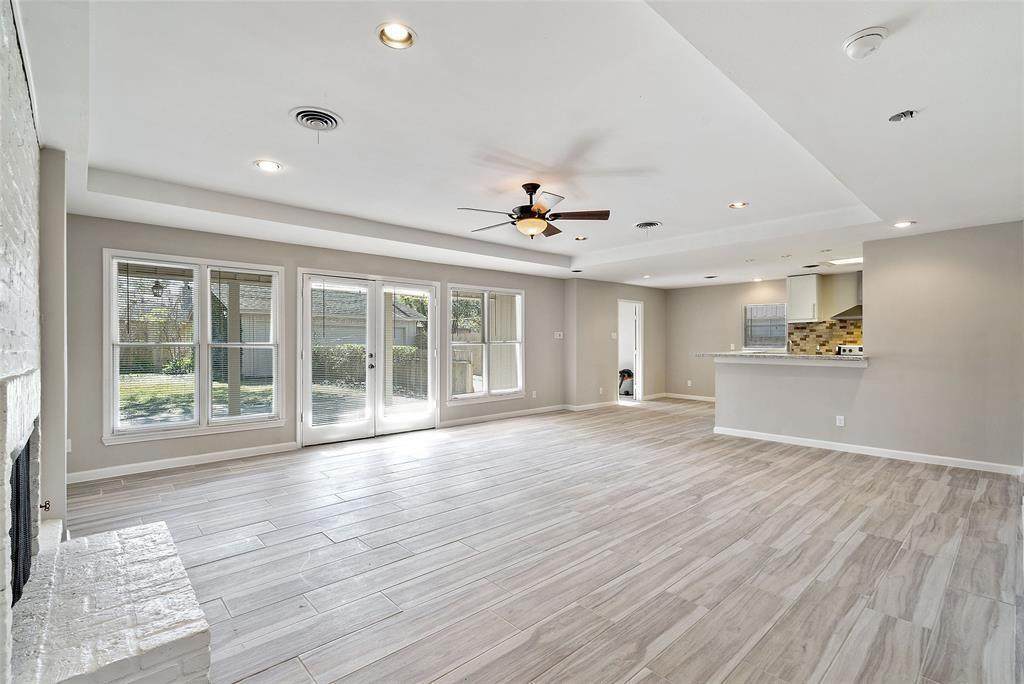 4915 Glenmeadow Drive - Photo 1