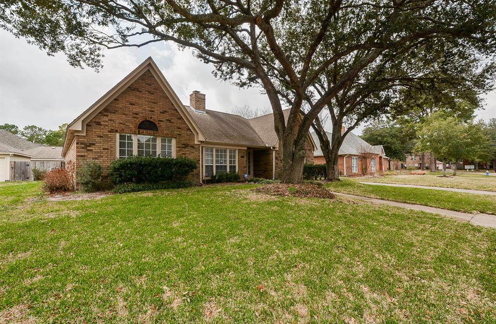 7427 Foxton Place Court - Photo 1