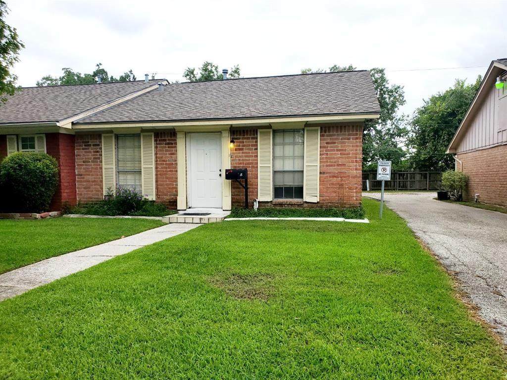 2210 Buchanan Drive - Photo 1