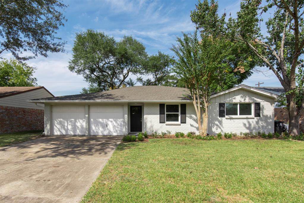 5822 Farwell Drive - Photo 1