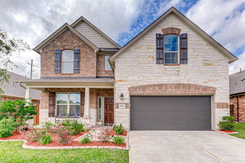 1614 Golden Taylor Drive - Photo 1