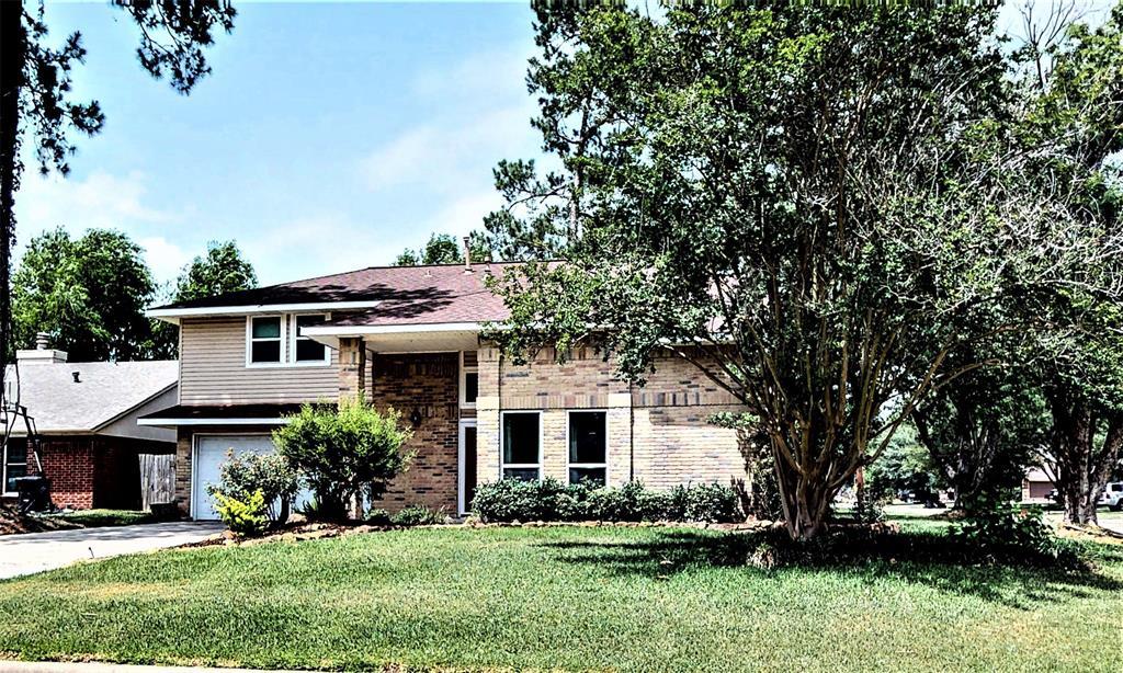 17302 Huntersglen Circle - Photo 1