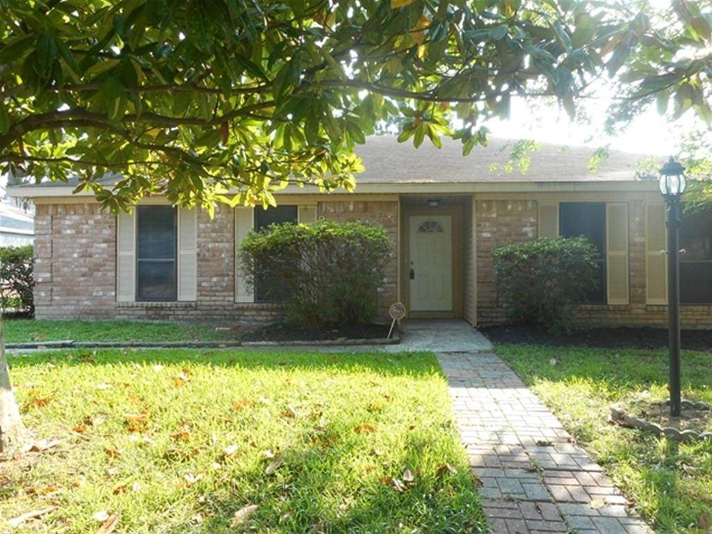 23822 Beaverwood Drive - Photo 1