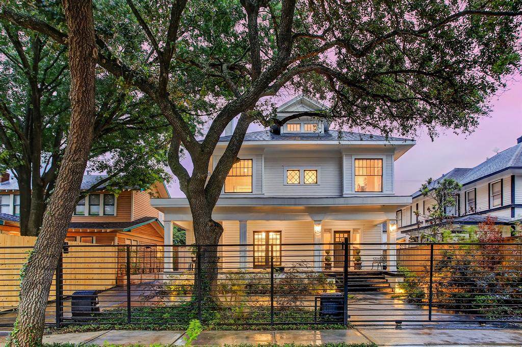 204 Stratford Street - Photo 1