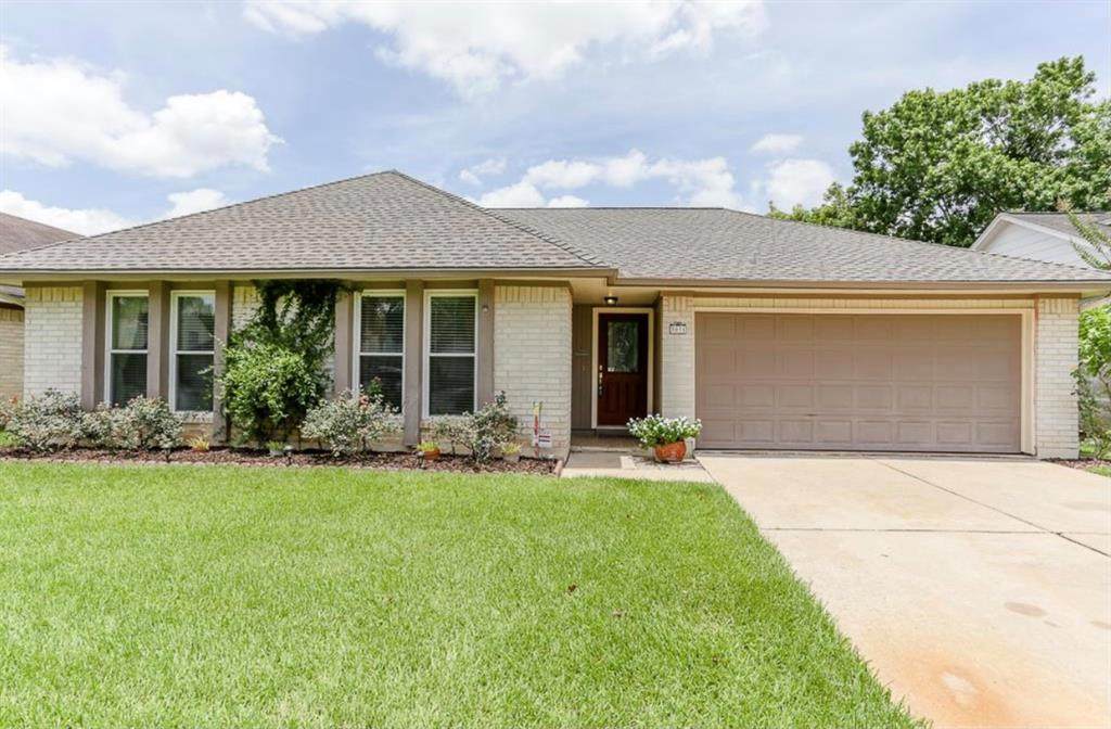 3031 Winchester Way - Photo 1