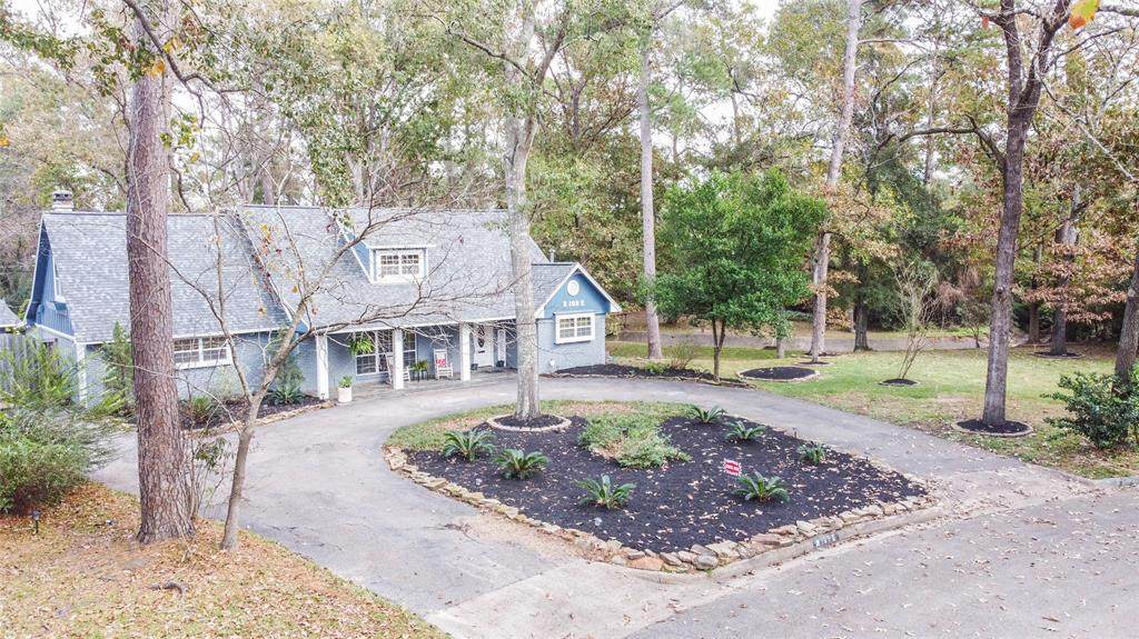 105 Delmont Drive - Photo 1