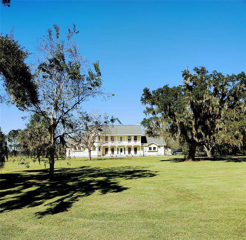 7660 County Road 684C - Photo 1