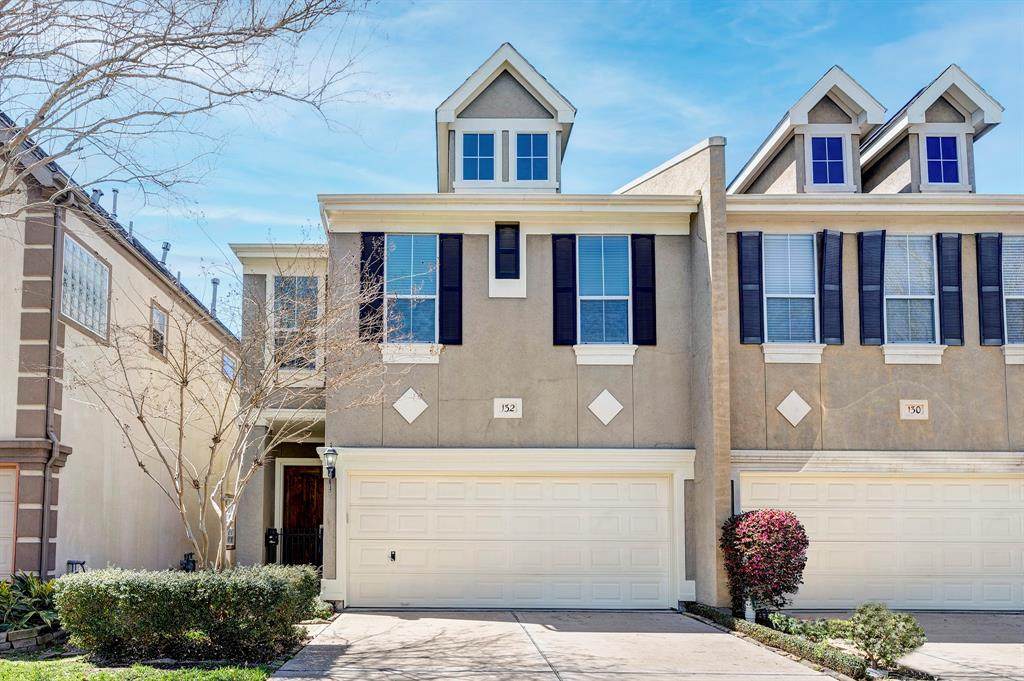 132 White Drive - Photo 1