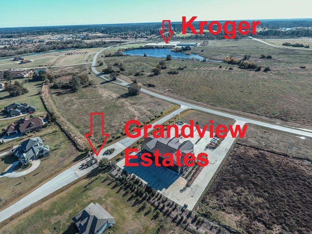 93 Grandview Boulevard - Photo 1