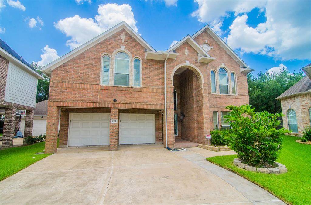 1632 Lakeside Enclave Drive - Photo 1