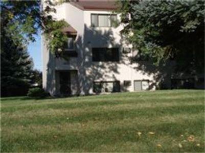 925 43rd Street - Photo 1