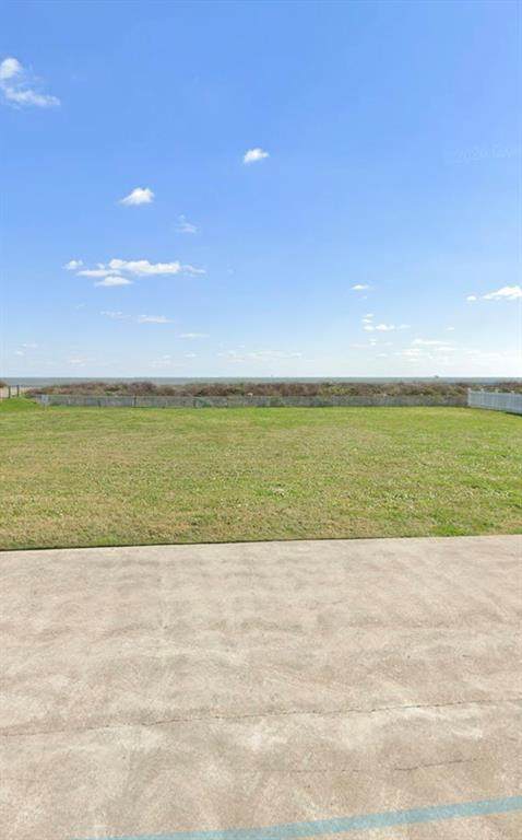 11411 Beachside - Photo 1