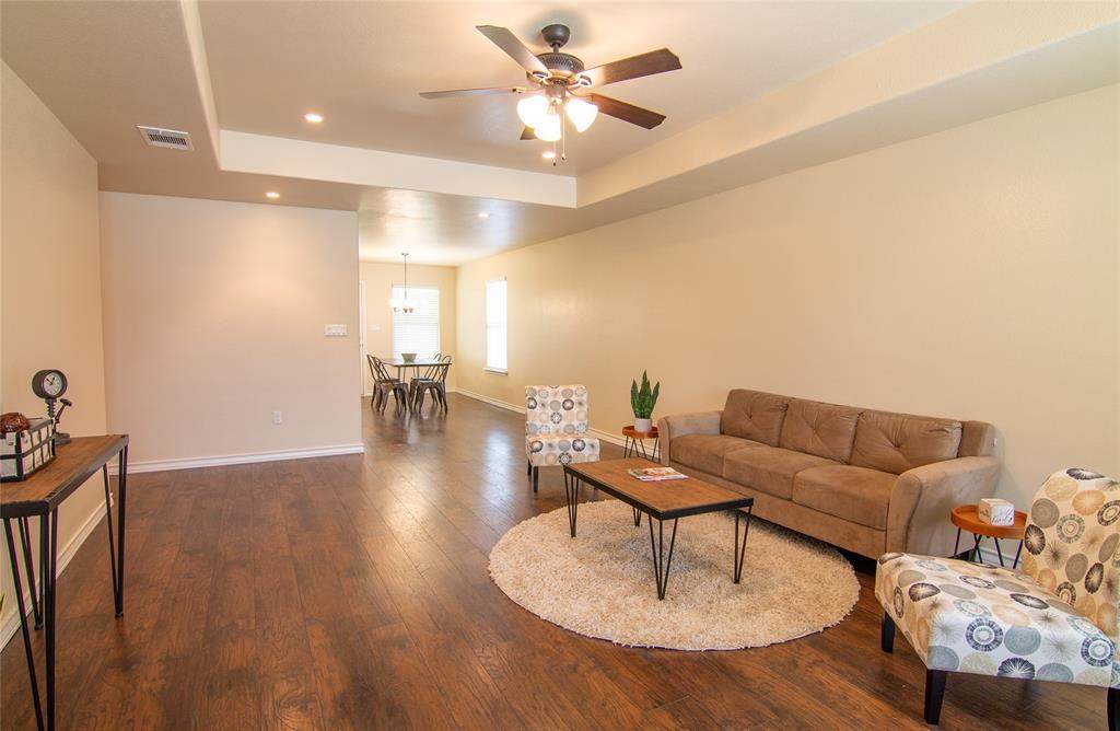 370 Edgewood Avenue - Photo 1