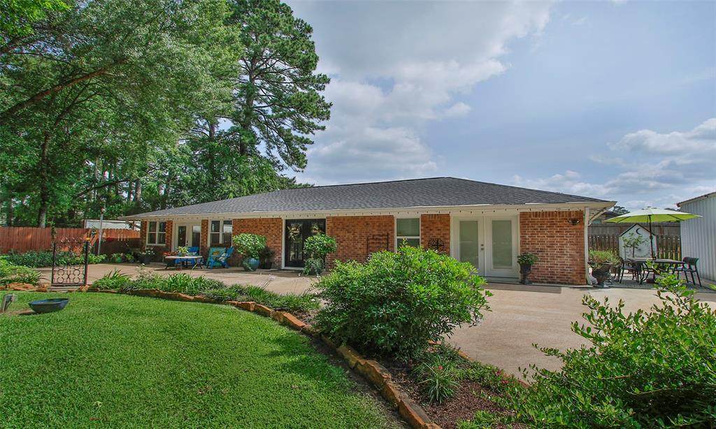 18118 Auburn Drive - Photo 1