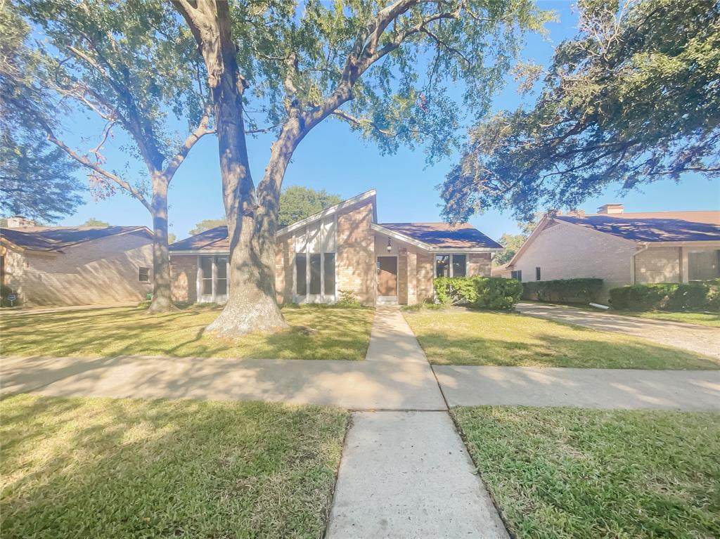 21218 Park York Drive - Photo 1