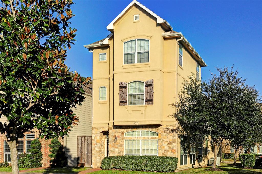 9017 Bayview Cove - Photo 1