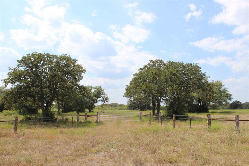3838 Fm 2814 - Photo 1