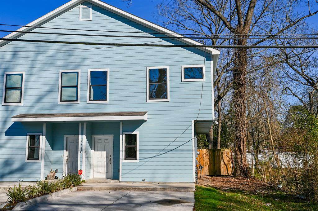8710 Knox Street - Photo 1