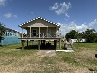 5011 County Road 476D - Photo 1