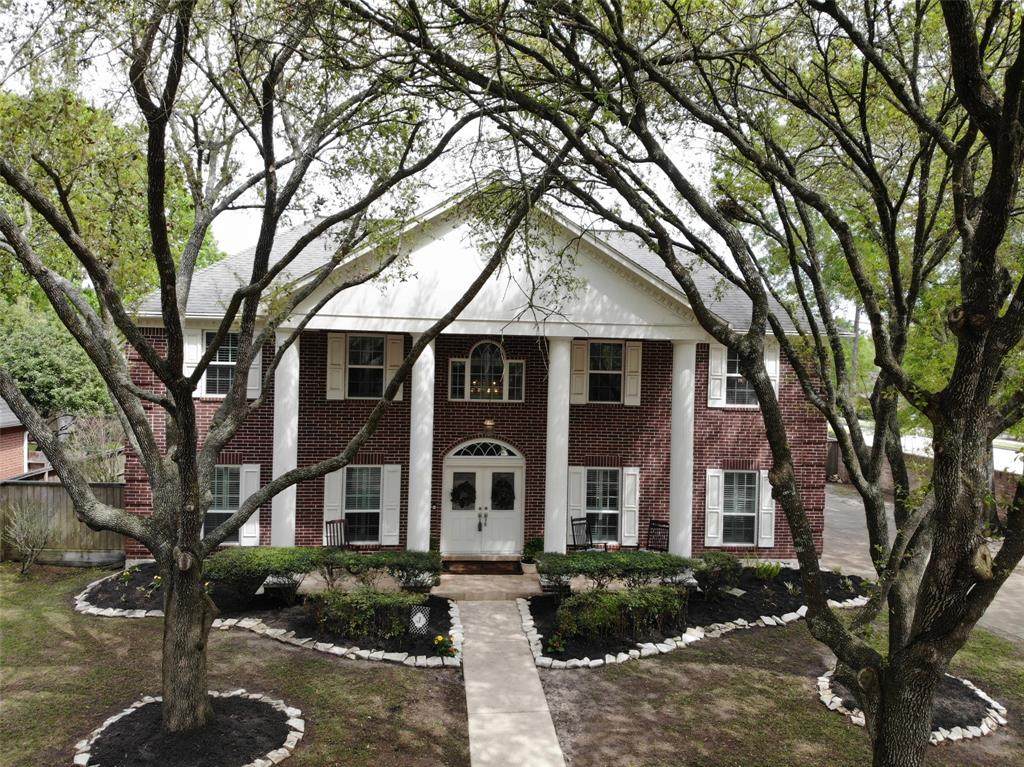 1615 Emerald Green Lane - Photo 1