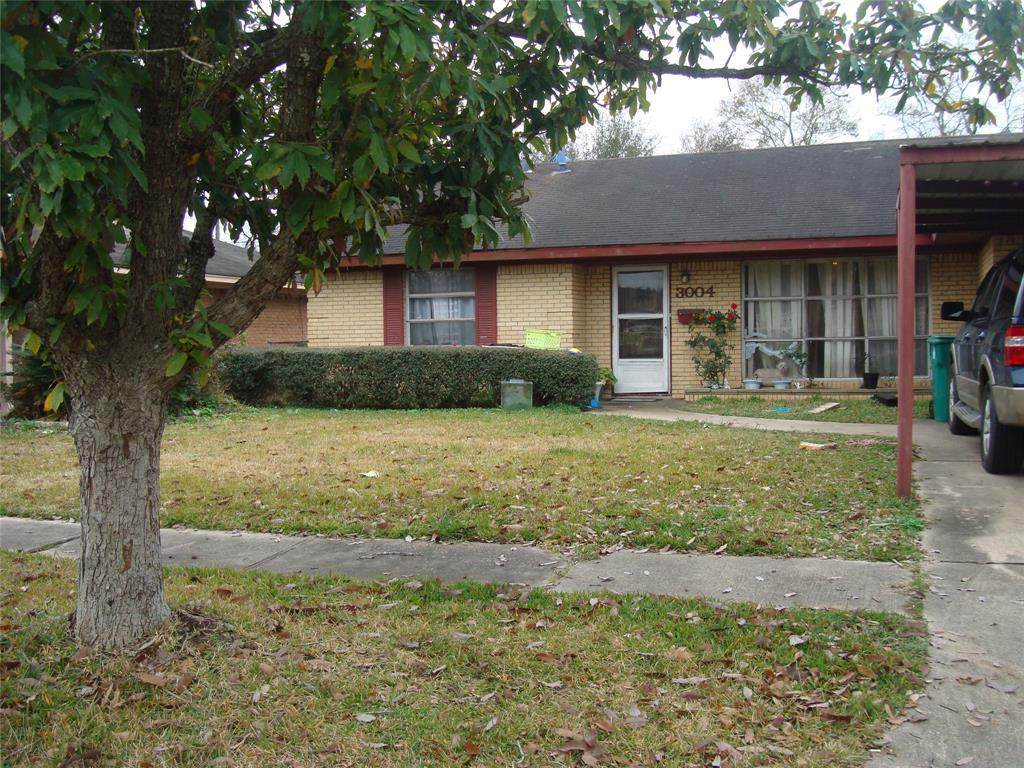 3004 Cedarcrest Drive - Photo 1