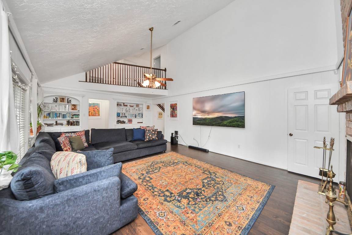 1502 Southern Pines Court - Photo 1