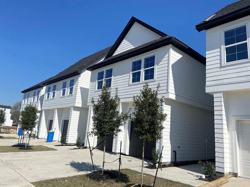 3251 Real Street - Photo 1