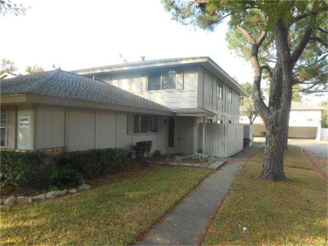 5644 Birchmont Drive - Photo 1
