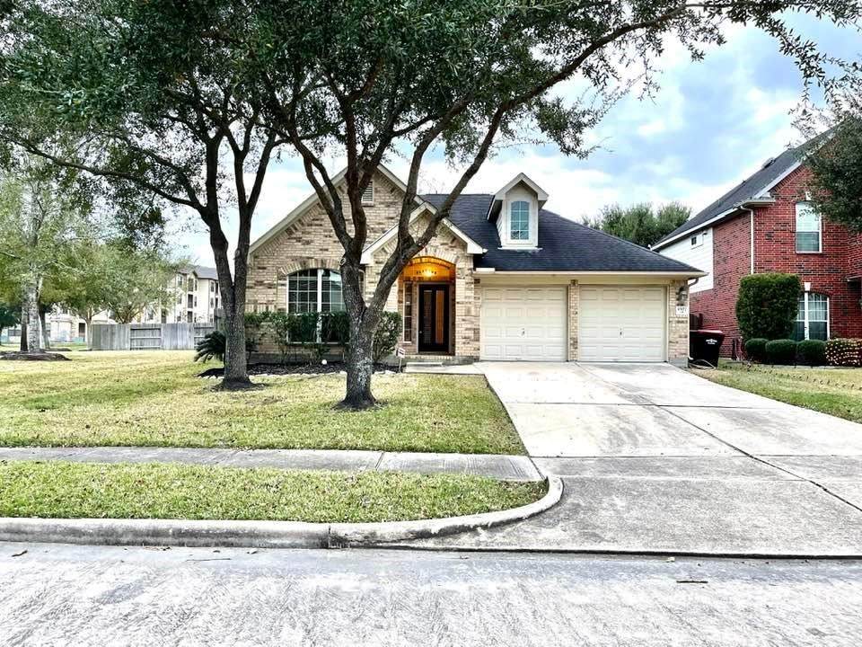 4907 Mission Lake Court - Photo 1