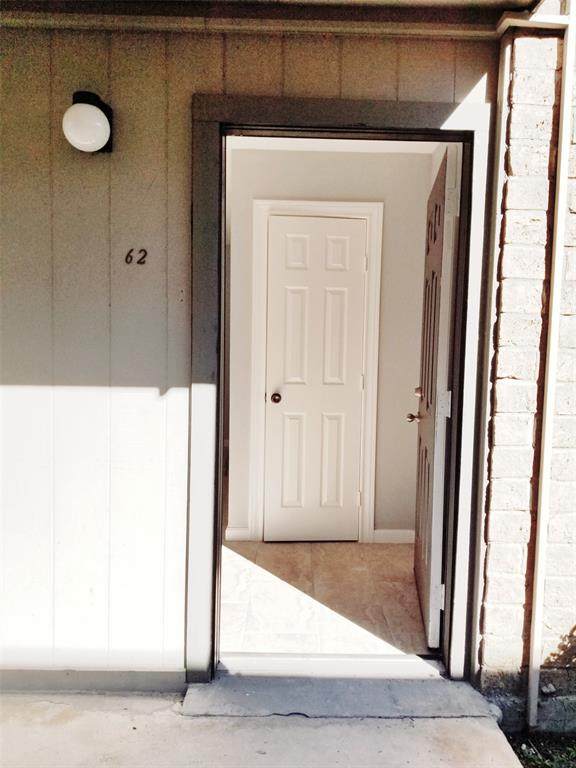 5550 Braeswood Boulevard - Photo 1
