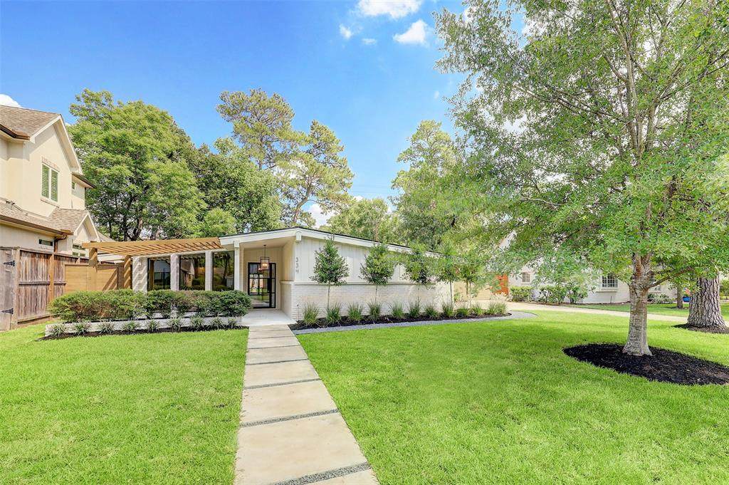 334 Wycliffe Drive - Photo 1