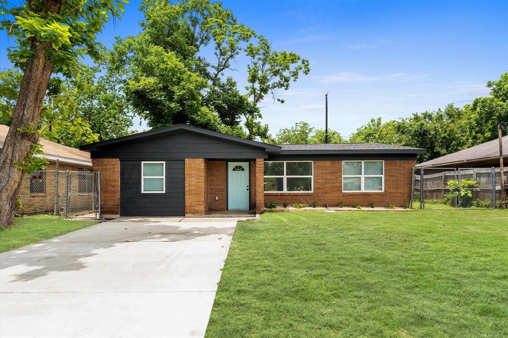 327 Delz Drive - Photo 1