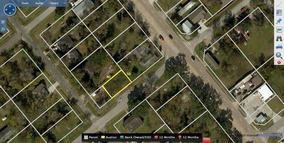2605 24th Street - Photo 1