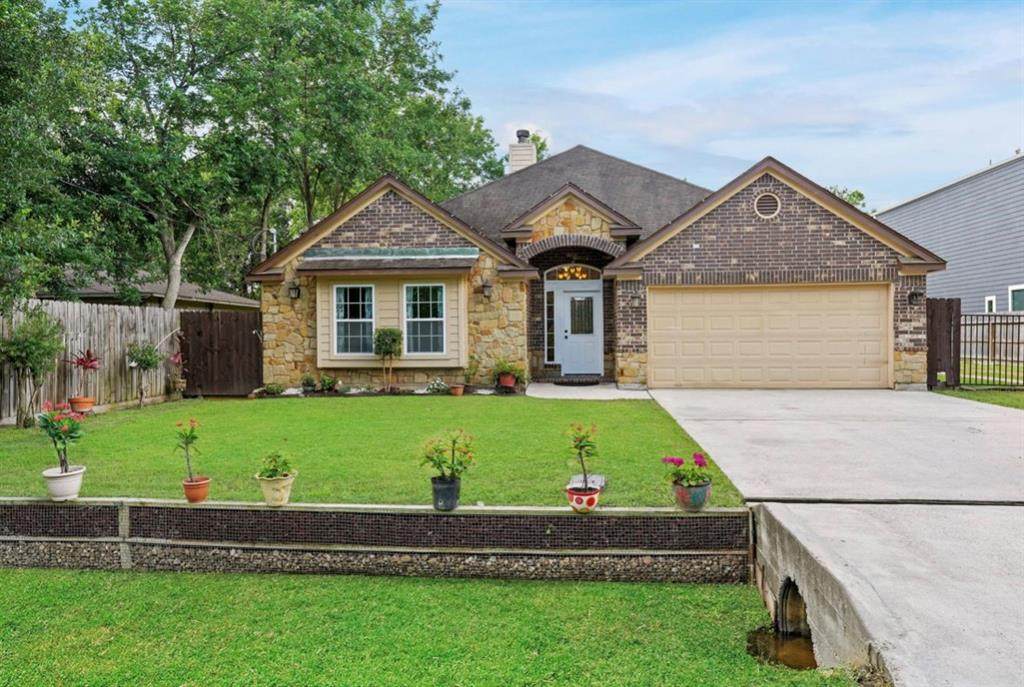 6527 Castlebay Drive - Photo 1