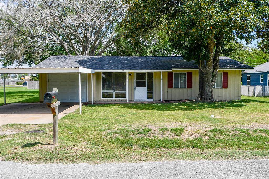204 Evans Street - Photo 1