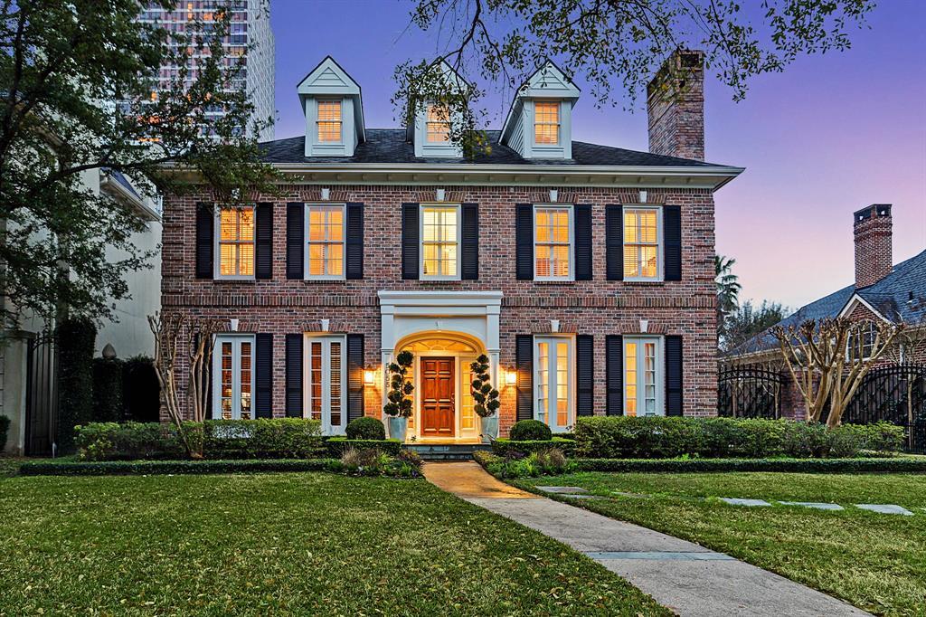 5055 Fieldwood Drive - Photo 1