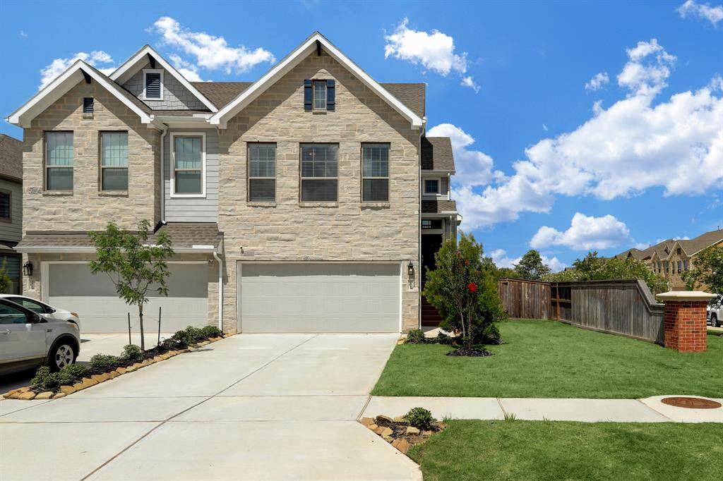 2518 Terrace Point Drive - Photo 1