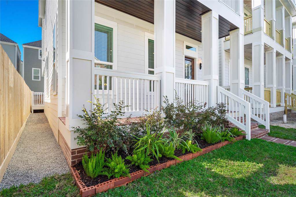 2731 Rutland Street - Photo 1