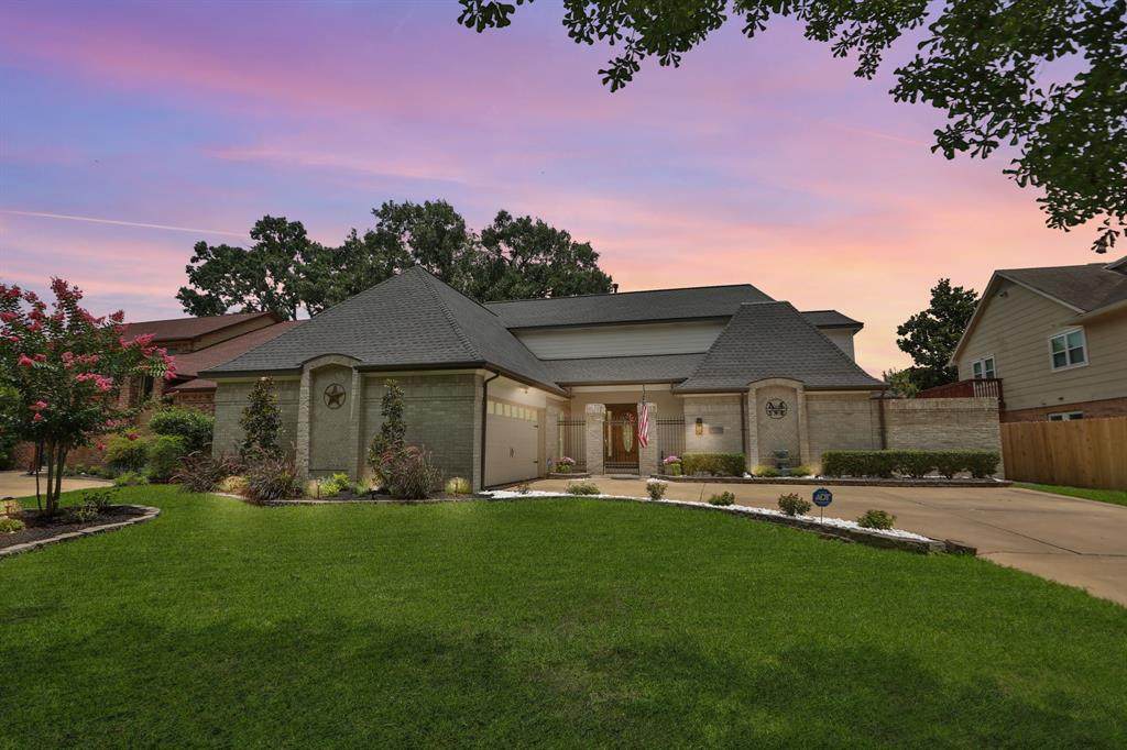 7310 Blenheim Palace Lane - Photo 1