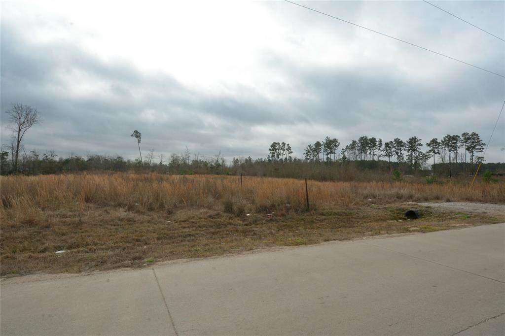 630 County Road 3554 - Photo 1