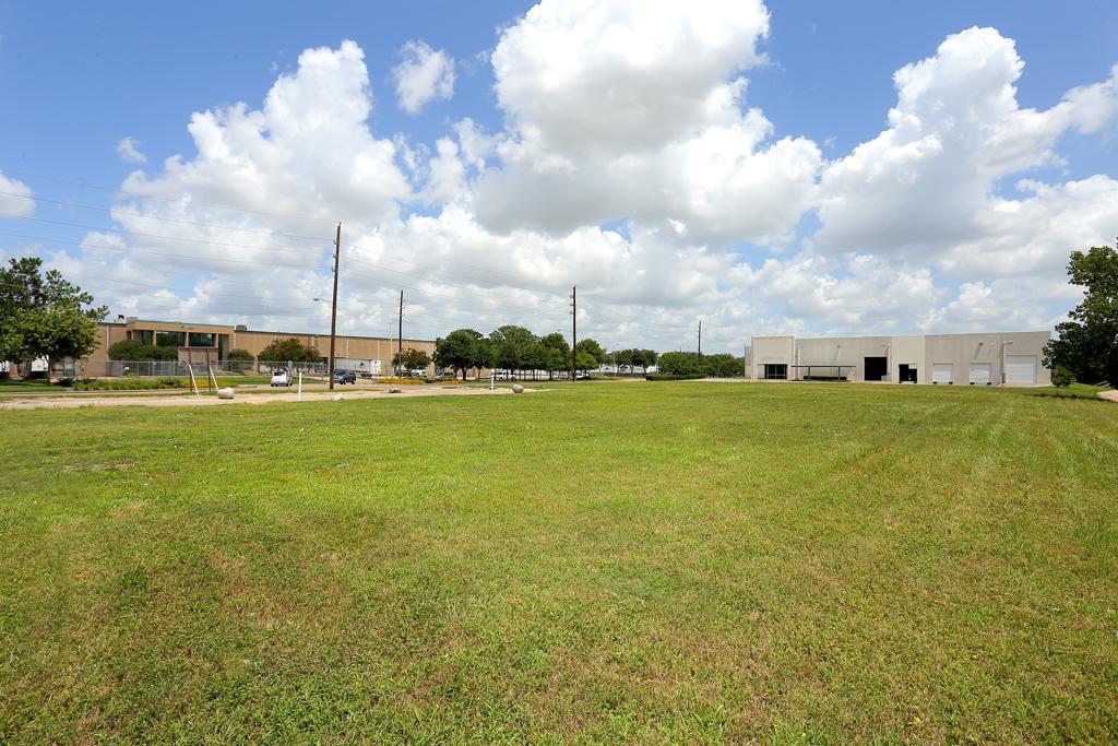 0 Blalock - Photo 1