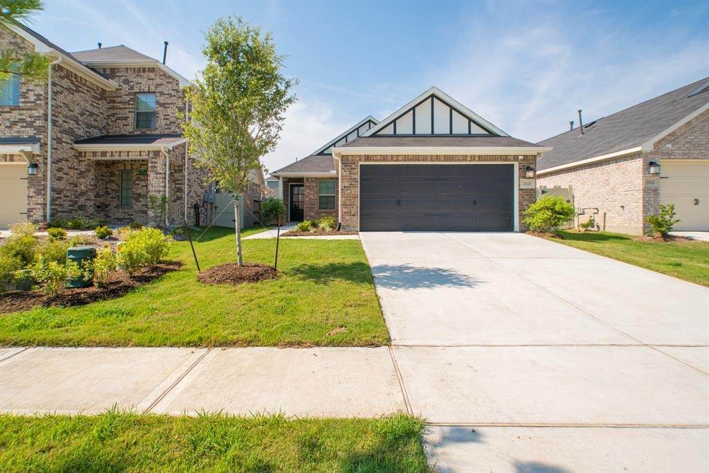 10626 Whitejacket Drive - Photo 1