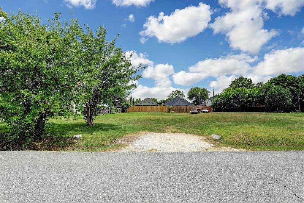 8318 Swiftwater Street - Photo 1