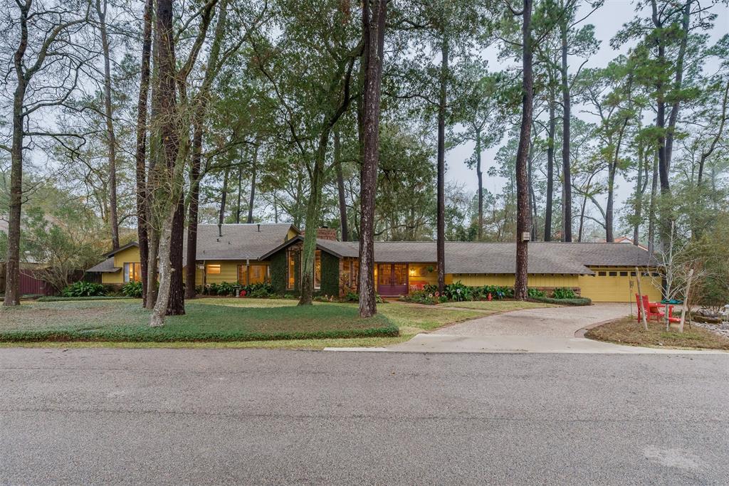 38 Carolane Trail - Photo 1