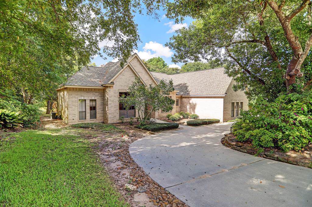 24 Wellington Lane - Photo 1