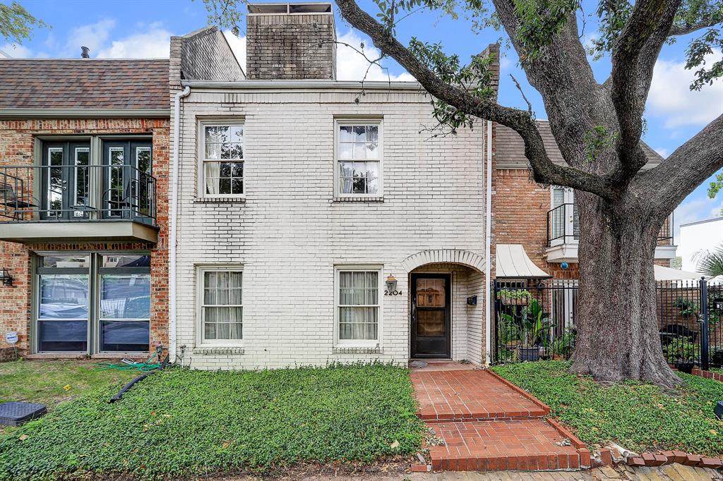 2204 Welch Street - Photo 1