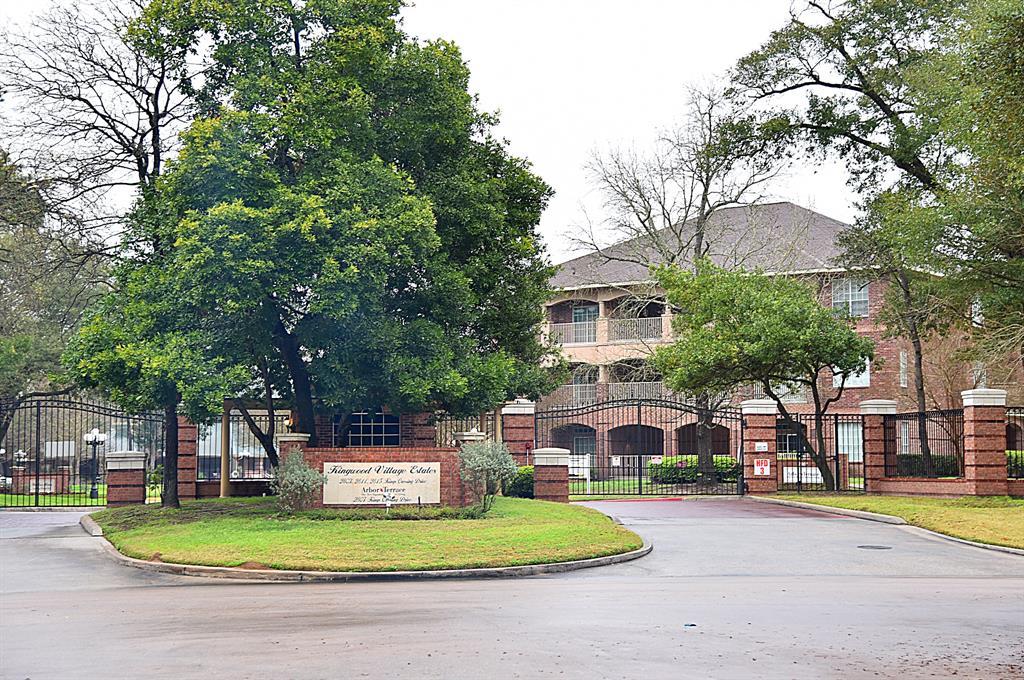 2815 Kings Crossing Unit Drive - Photo 1