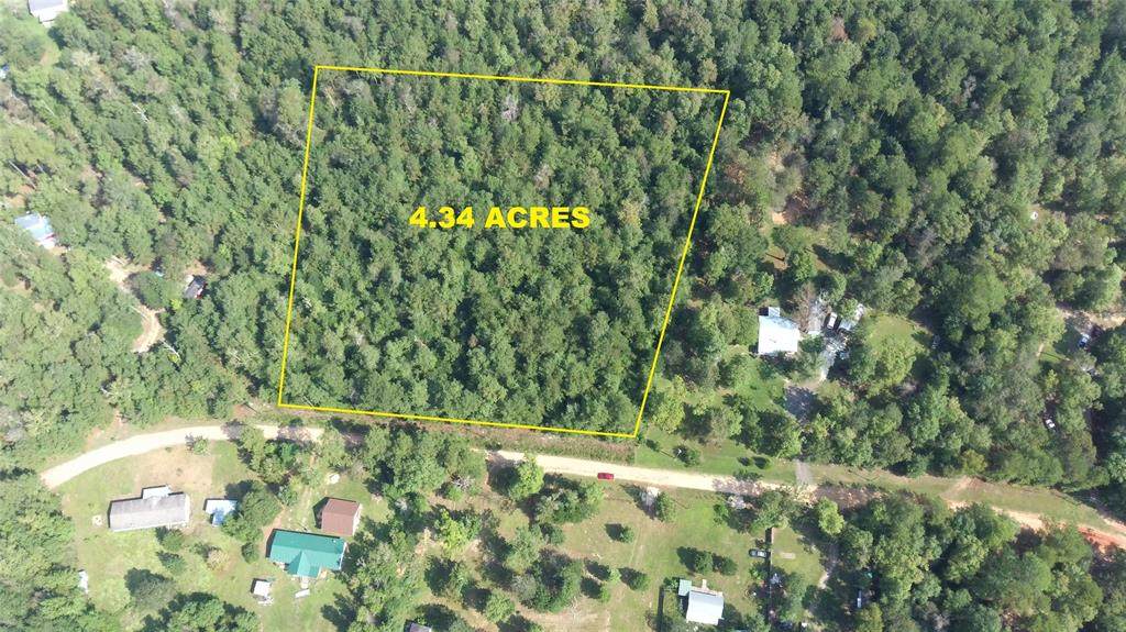 000 Lake Camelot Circle - Photo 1