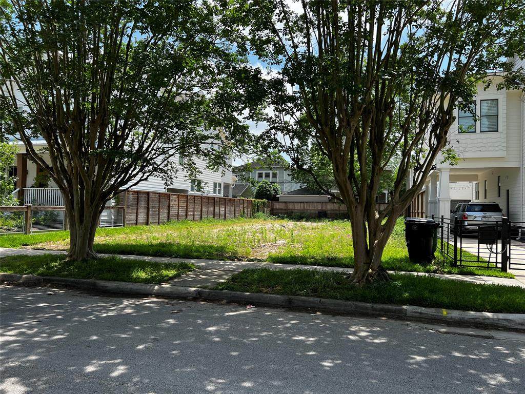 918 Merrill Street - Photo 1